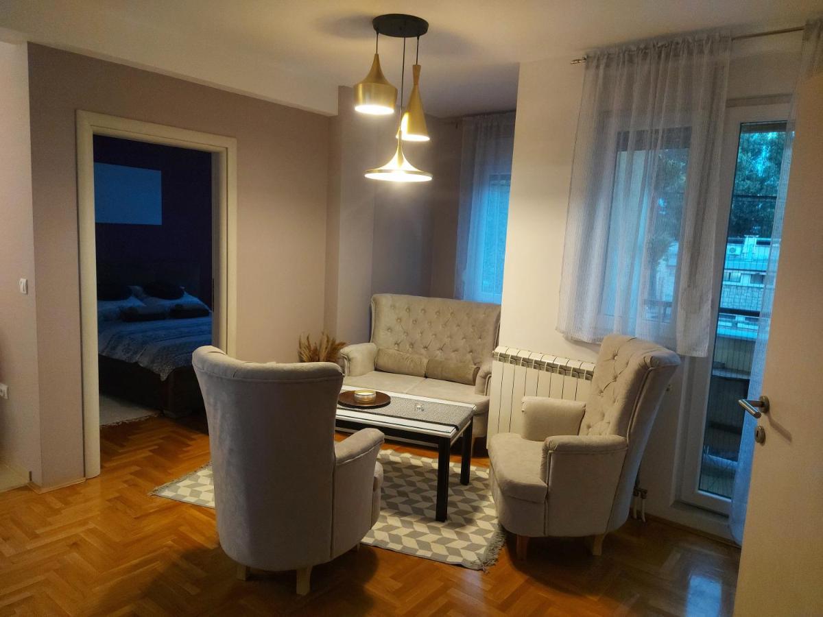 River Lux Σρέμσκα Μιτρόβιτσα Εξωτερικό φωτογραφία